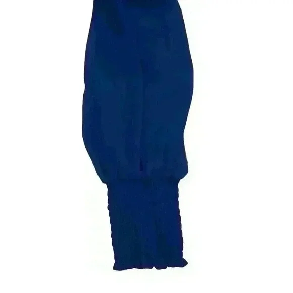 NWT BEBE SMOCKED COLD SHOULDER TOP - Picture 4 of 5